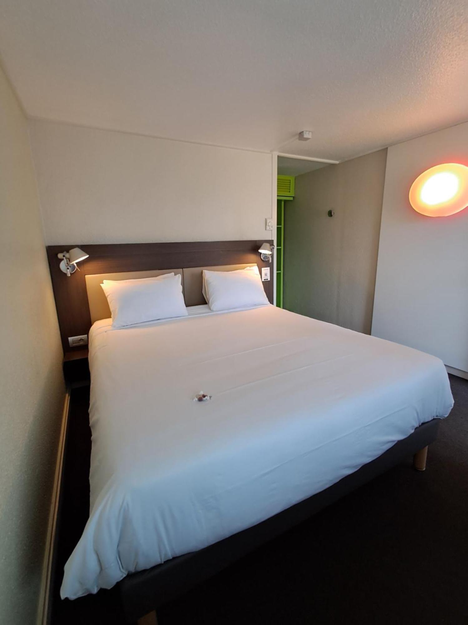 Campanile Agen Hotel Kültér fotó